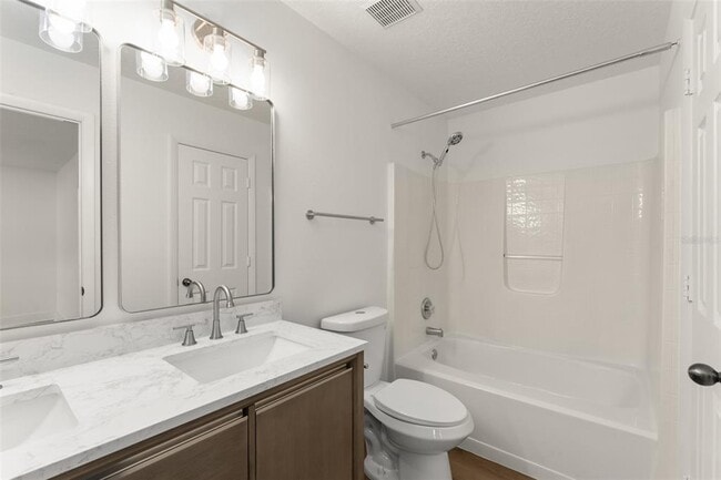Building Photo - 13050 Prairie Meadows Dr