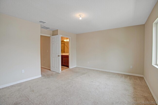 Building Photo - 3343 Liberty Square Way