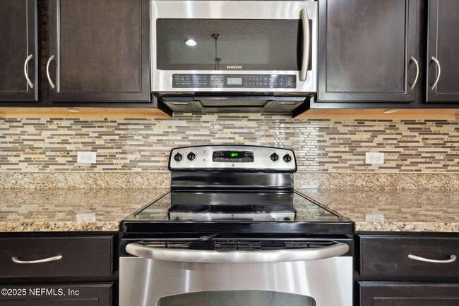 Building Photo - 1425 Royal Dornoch Drive