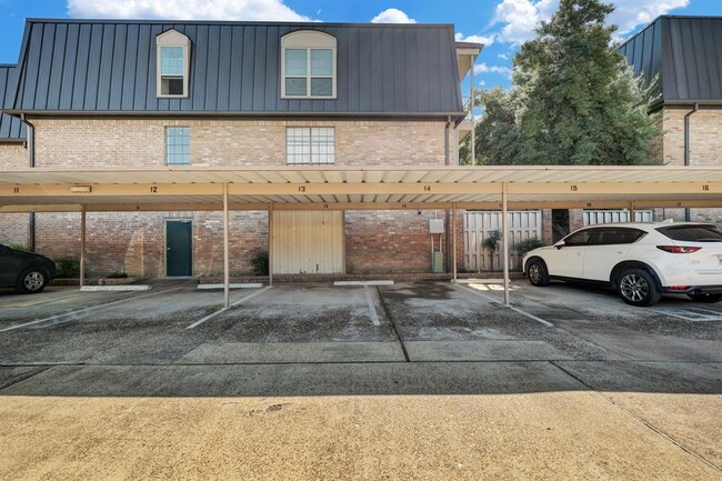 Building Photo - 2400 N Braeswood Blvd