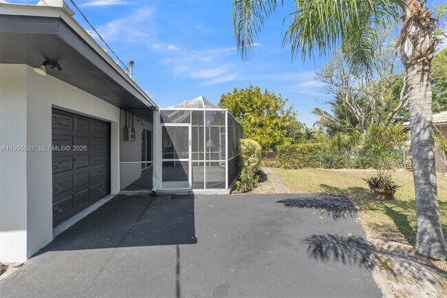 Building Photo - 3504 NW 85th Ave