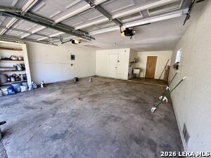 Building Photo - 6022 Royal Point Dr