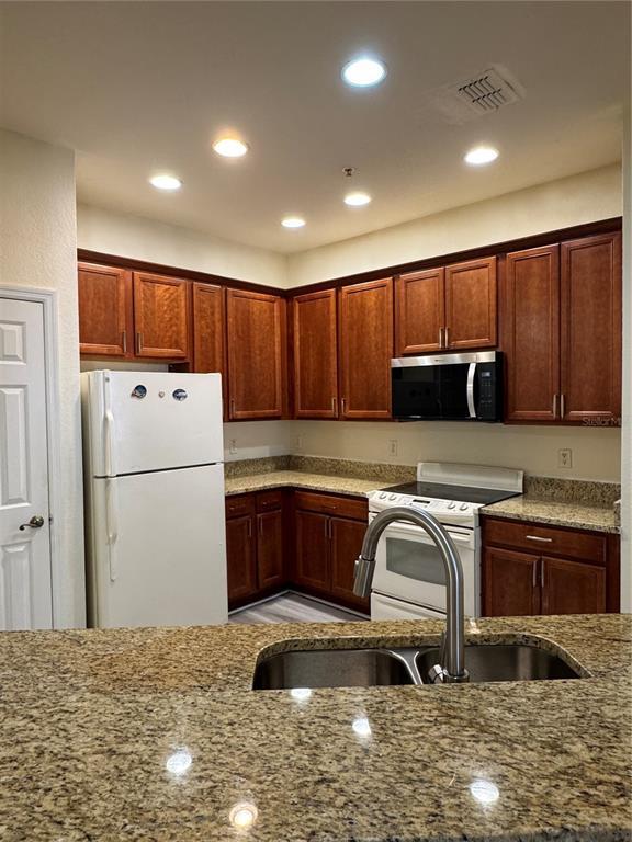 Building Photo - 3025 Greystone Loop