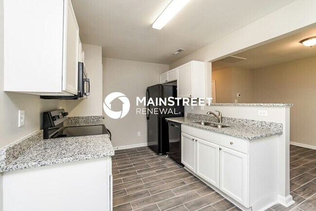 Building Photo - 3 Bedroom Pet-Friendly Home in Raleigh, NC with Main Street Renewal