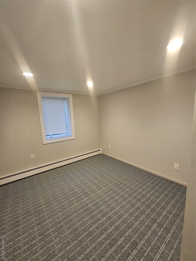 Building Photo - 43 Hartman Hill Rd