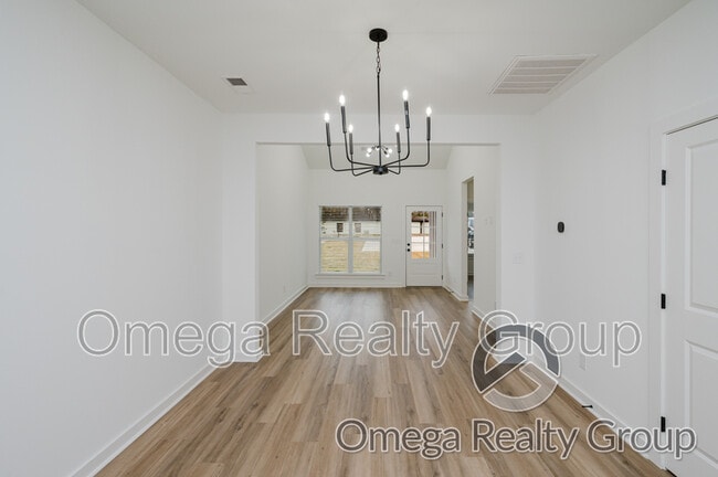 Building Photo - 117 Trifecta Dr