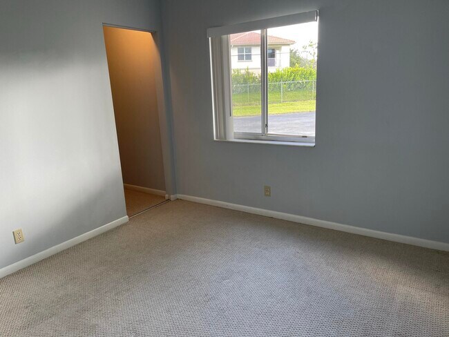 Building Photo - 4975 Sable Pine Cir