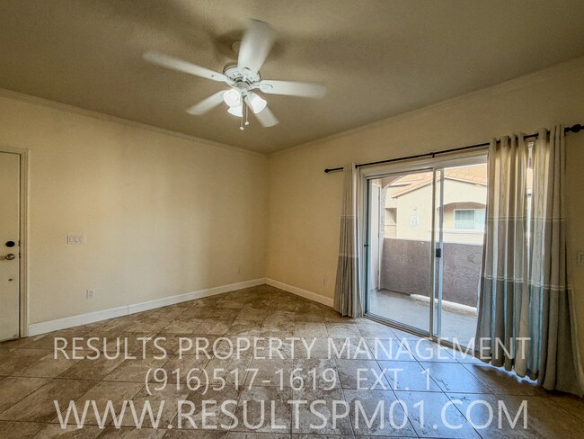Building Photo - Spacious One Bedroom located in the Villas at Diamond Creek