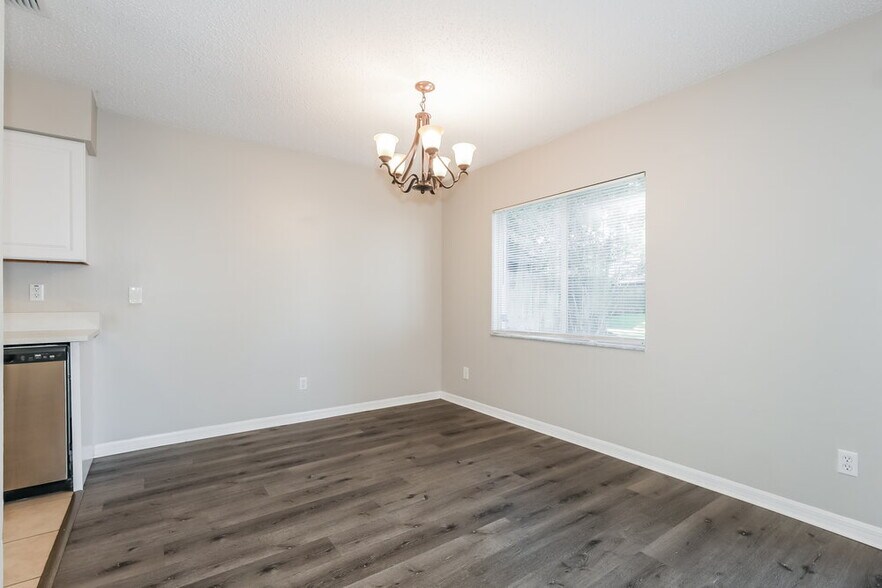Building Photo - 12914 Fennway Ridge Dr