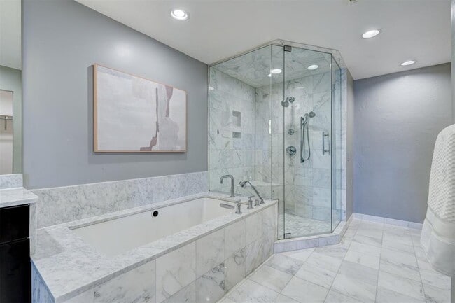 Building Photo - 6448 Brandywine Ln