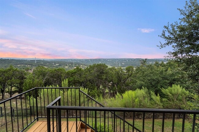 Building Photo - 2610 Sunset Vista Cir