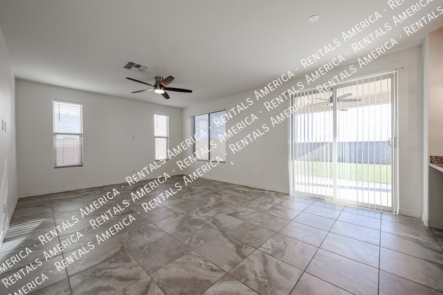 Building Photo - 17965 W Encinas Ln