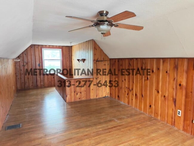 Building Photo - 1713 Gilman St