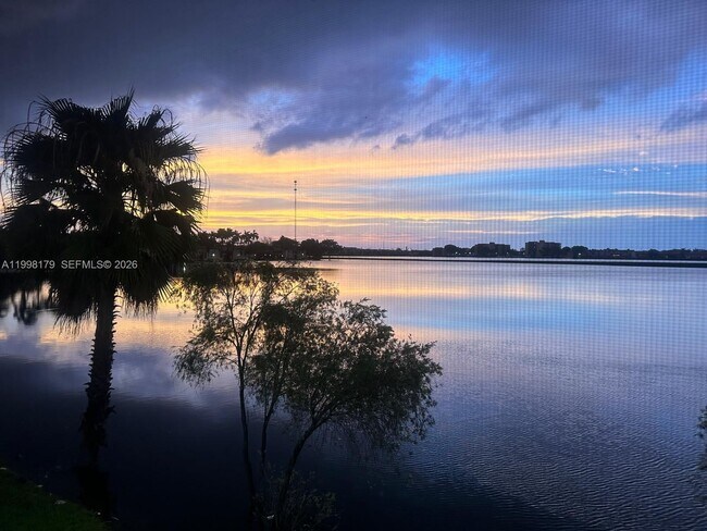 Building Photo - 605 Ives Dairy Rd