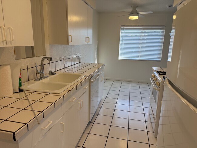 Building Photo - 12239 W Washington Blvd