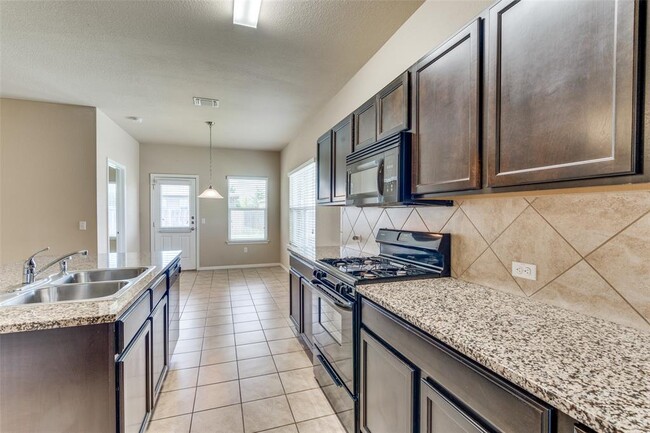 Building Photo - 505 Brashear Ln