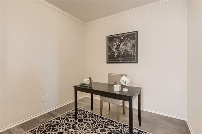 Building Photo - 288 Eves Necklace Dr.