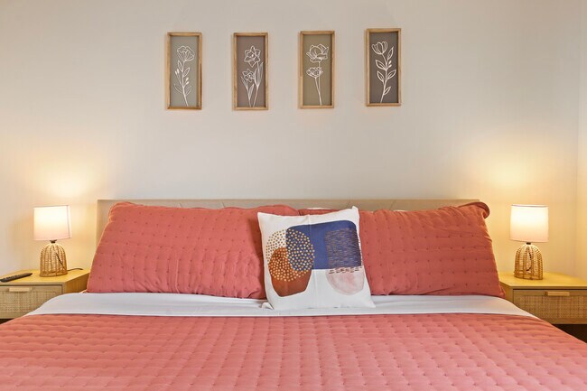 Building Photo - 2310 Truman Trail