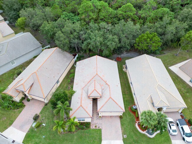 Building Photo - 5103 San Andros