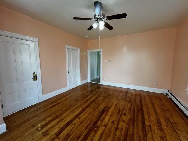 Building Photo - 362 Lonsdale Ave