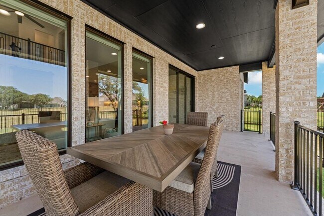 Building Photo - 106 Bird Bath Bnd