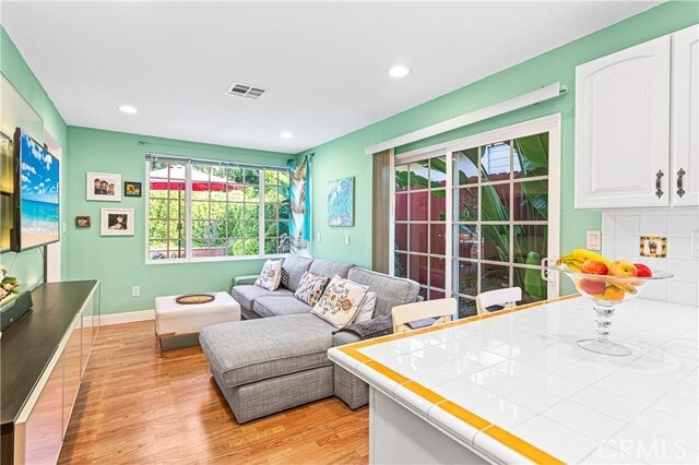Building Photo - 5101 Chateau Cir