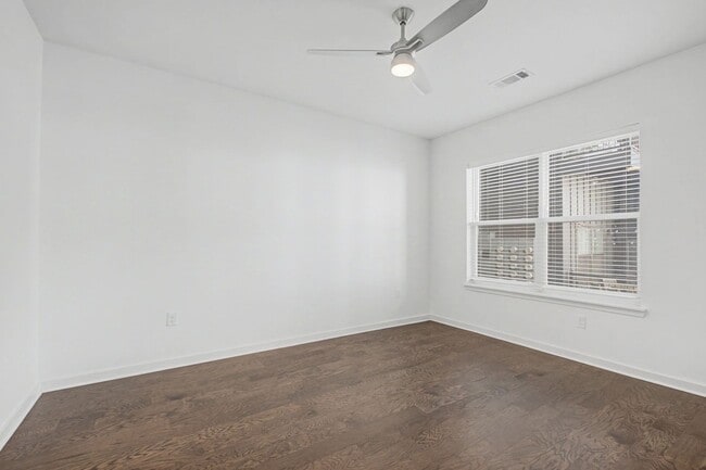 Building Photo - Modern Living in The Nations