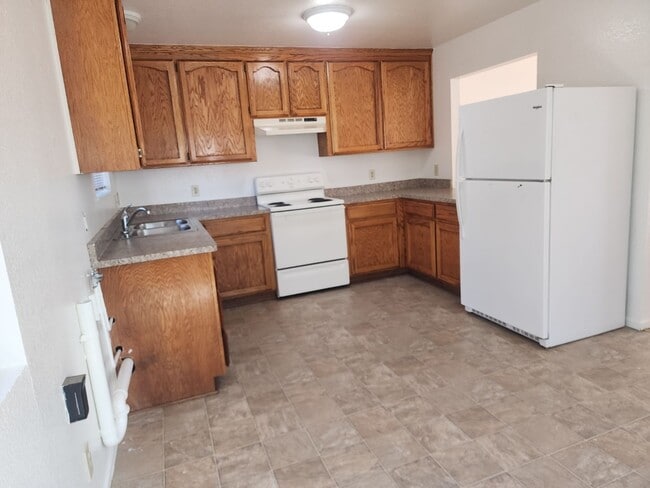 Building Photo - 6785 Indian Dr