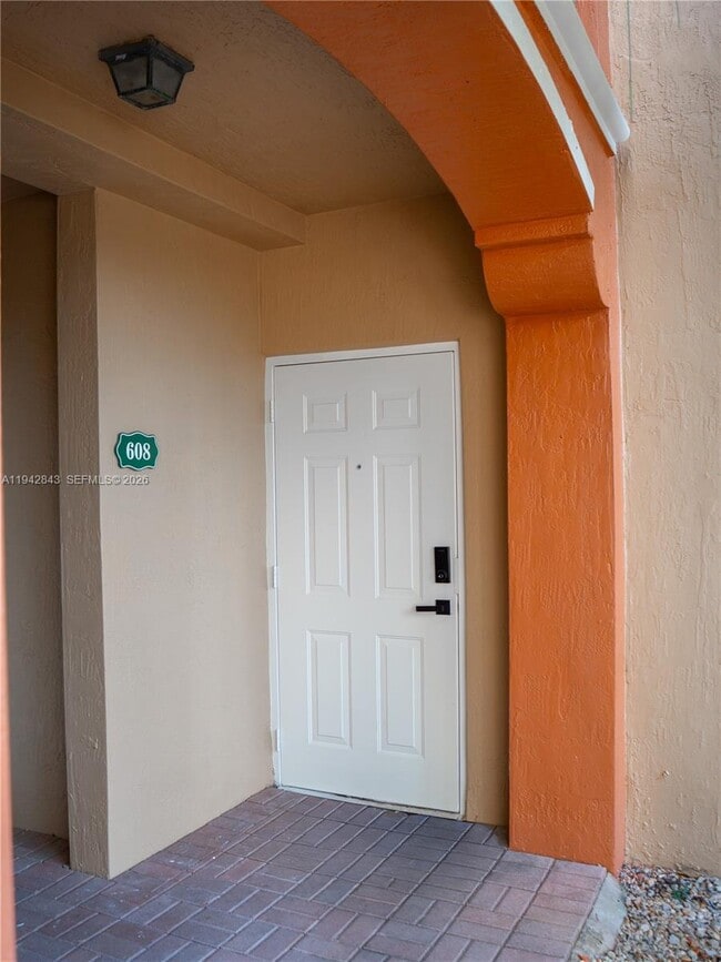 Building Photo - 6670 NW 114th Ave