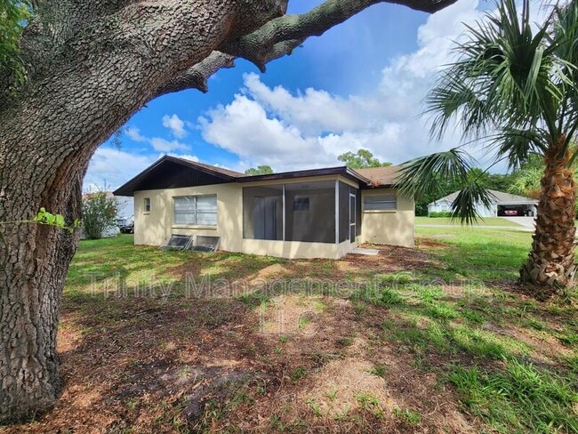 Building Photo - 2429 Keeport Dr