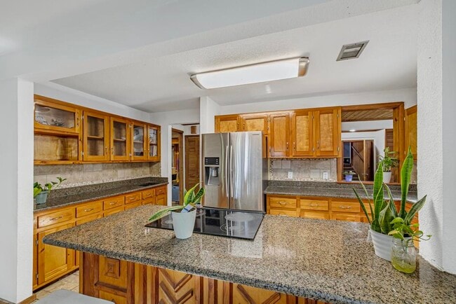 Building Photo - 4811 Soundside Dr
