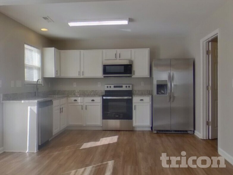 Building Photo - 5015 Sam Rhyne Ct