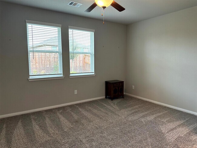 Building Photo - 7072 Silverleaf Oak St