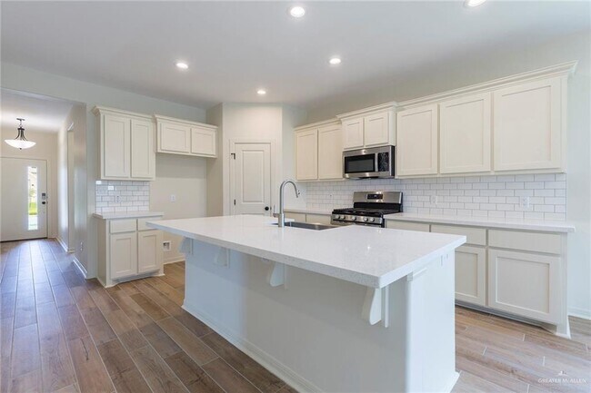 Building Photo - 14138 Wichita Falls Ln