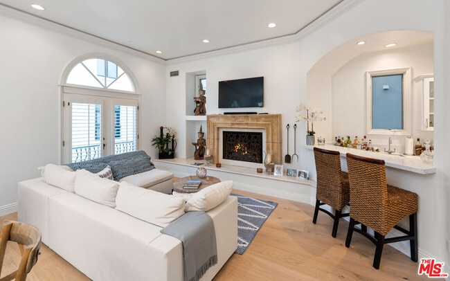 Building Photo - 126 Westwind Mall