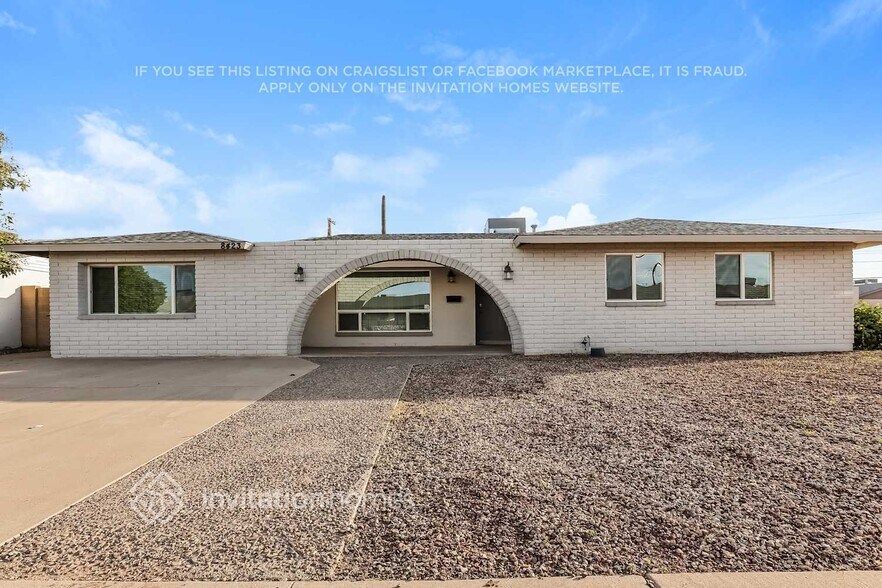 Primary Photo - 8423 E Hubbell St