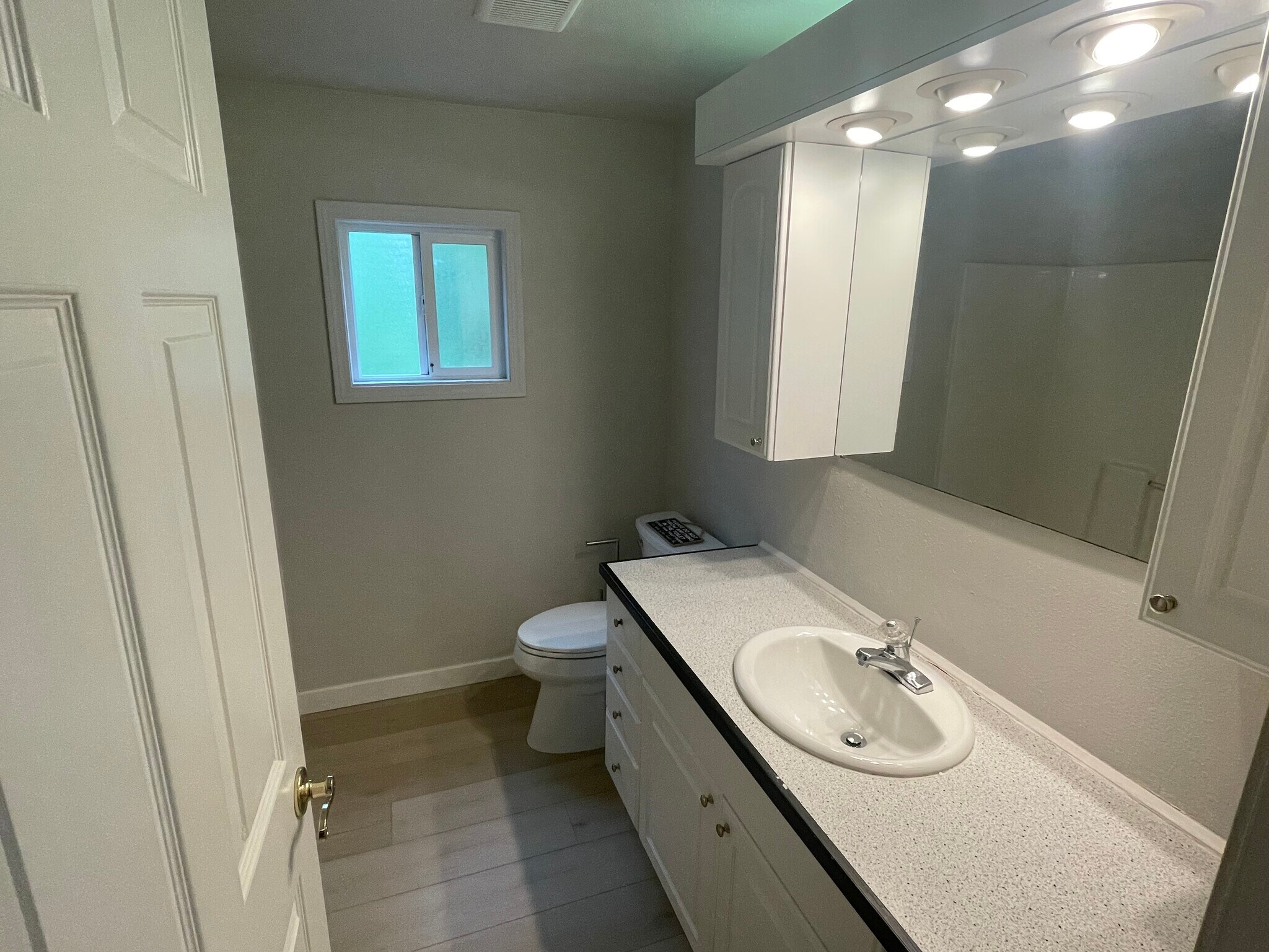 Building Photo - 3228 SW Dolph Ct