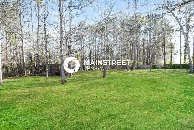 Building Photo - 3 Bedroom Pet-Friendly Home in SHARPSBURG,...
