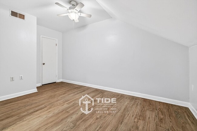 Building Photo - Spacious Home in the Heart of Summerville