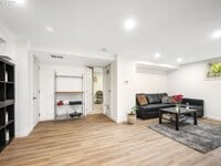 Building Photo - Foster ADU