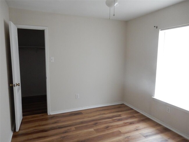 Building Photo - 306 Crossland Cove