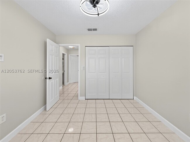 Building Photo - 13314 SW 60th Ln