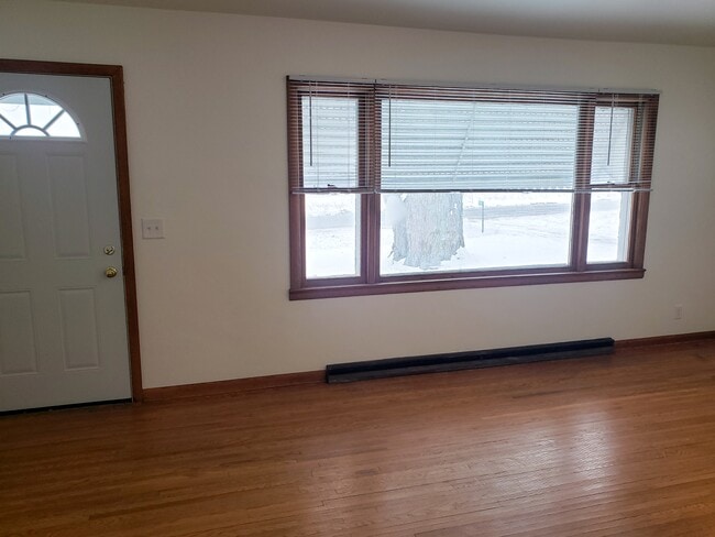 Building Photo - 2980 Hope Rd