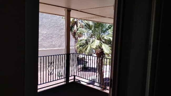 Building Photo - 15551 Sunland Gin Rd