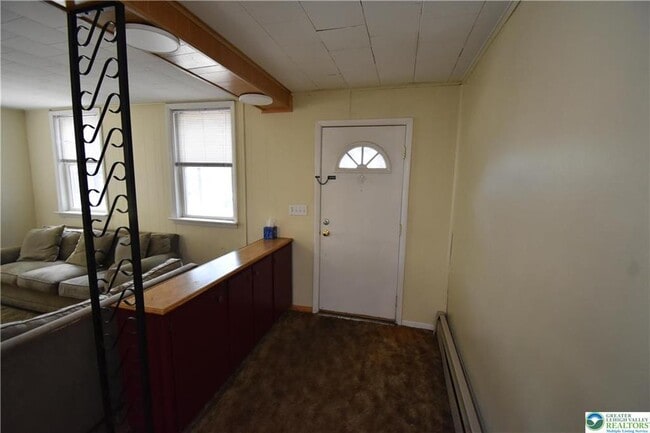 Building Photo - 401 Cattell St