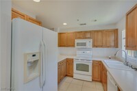 Building Photo - 9445 Ivy Brook Run