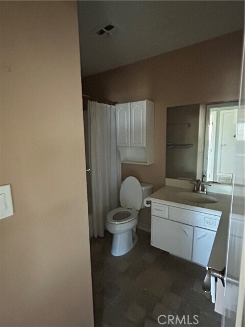 Building Photo - 4811 Sharon Dr