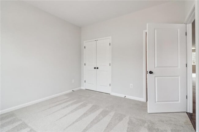 Building Photo - 2072 Buice Lake Pkwy