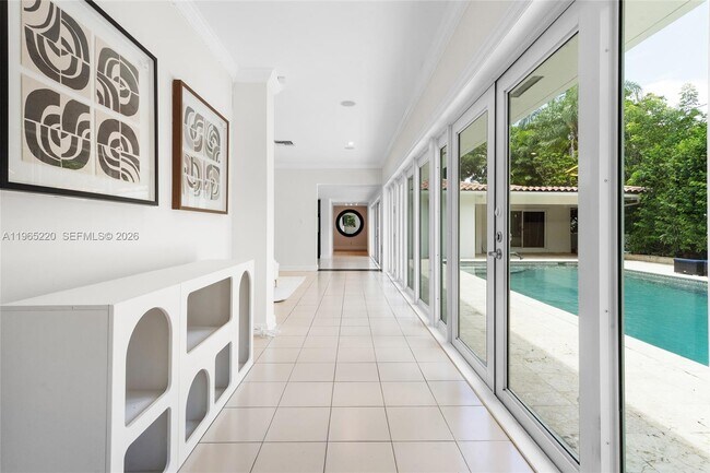 Building Photo - 5810 Maggiore St