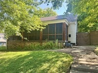 Building Photo - 610 N Olive Ave